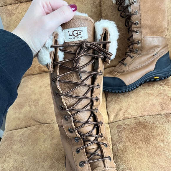 UGG Adirondack winter boots - Picture 4 of 6